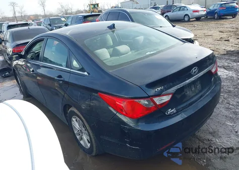 2011 Hyundai Sonata Gls z USA, uszkodzony, nr VIN 5NPEB4AC4BH215032